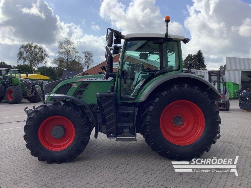 Fendt 714 VARIO SCR PROFI | TRIMBLE RTK