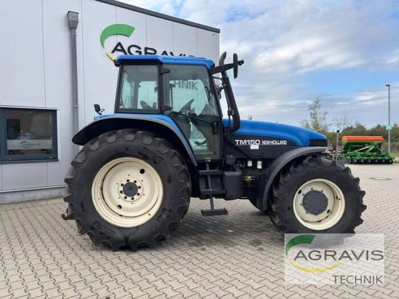New Holland TM 150