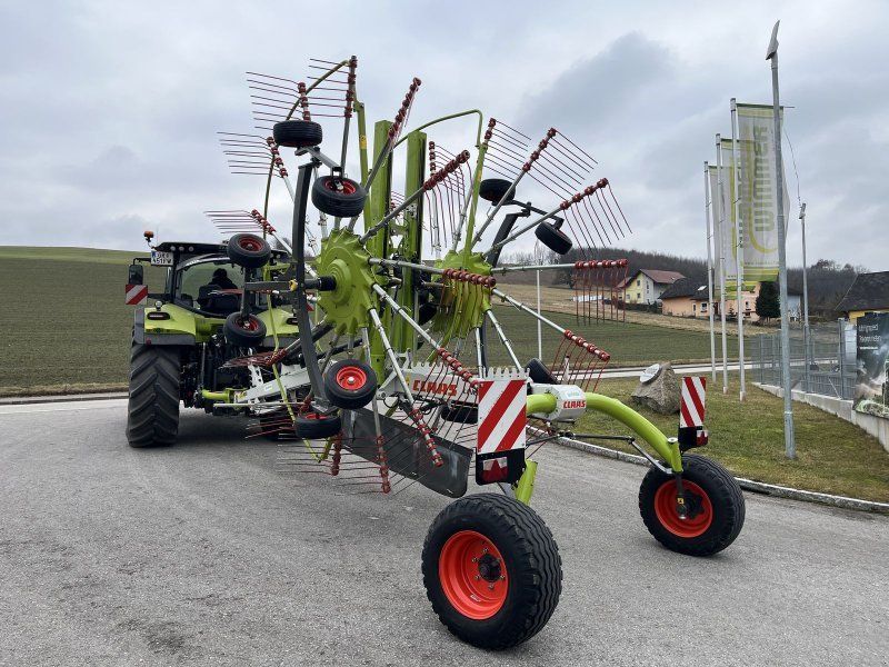 Claas Liner 2900 Mittel er
