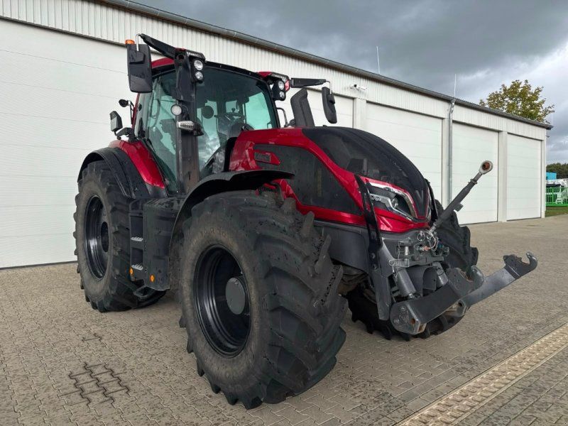 Valtra Q 265