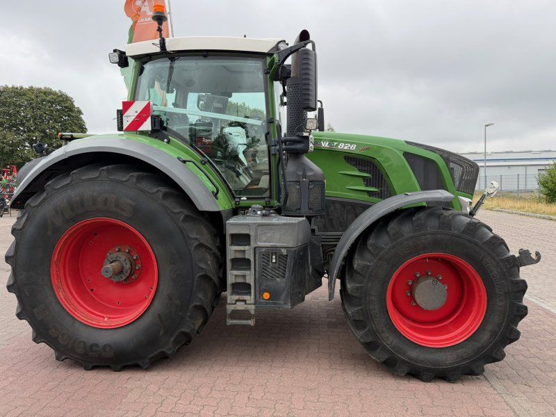 Fendt 828 Vario S4 ProfiPlus RüFa