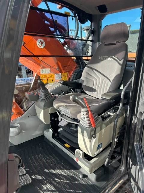 Hitachi ZX 570 LCH-5B