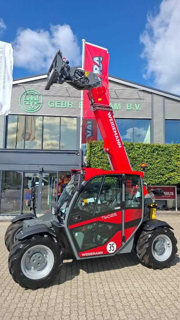 Weidemann T6025