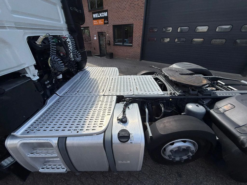 DAF XF 480 6X2 FTP Space Cab Midlift Standairco 429.893KM PTO-Prep NL Truck