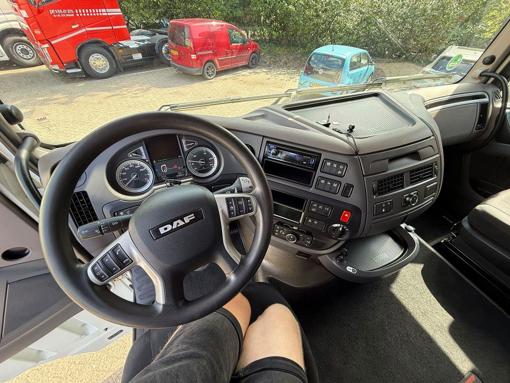 DAF XF 480 6X2 FTP Space Cab Midlift Standairco 429.893KM PTO-Prep NL Truck