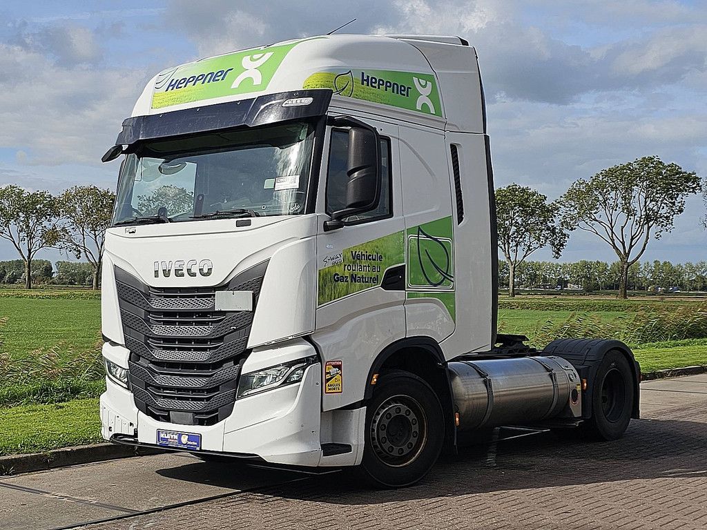 IVECO S-WAY AS440S46