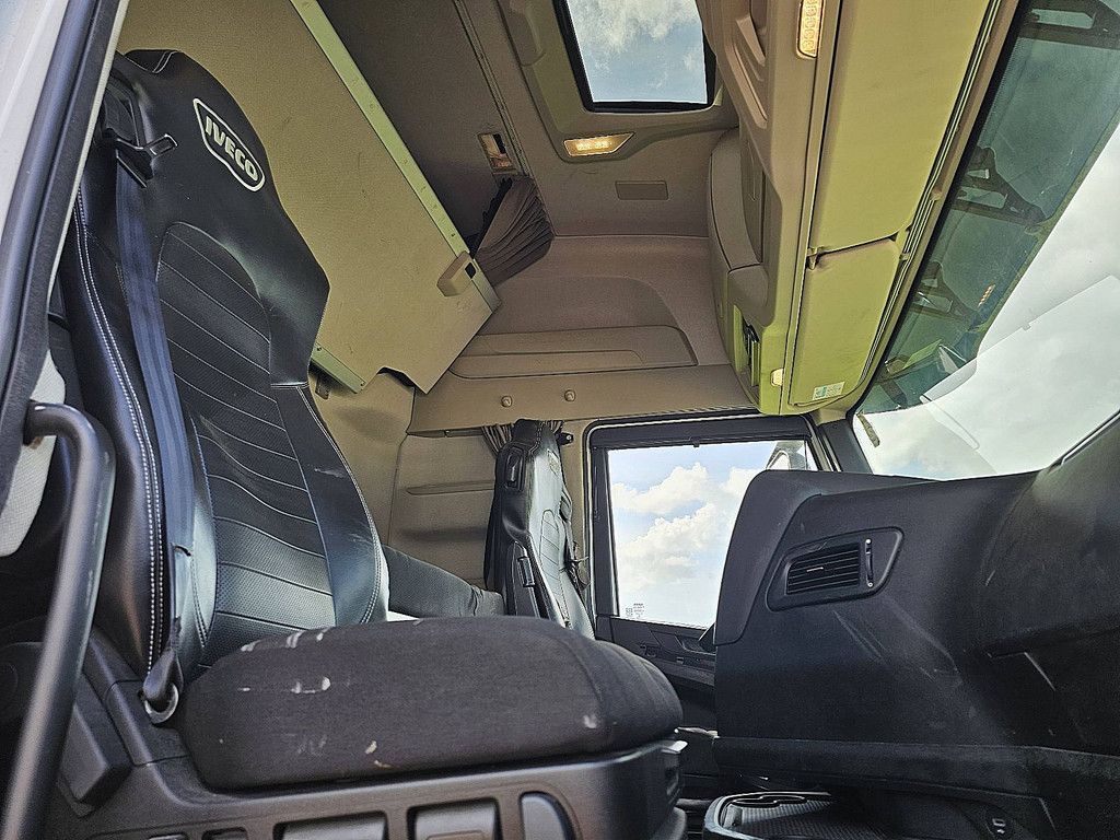 IVECO S-WAY AS440S46