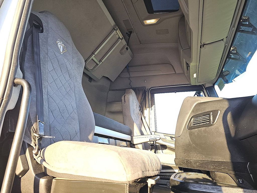 IVECO S-WAY AS440S49