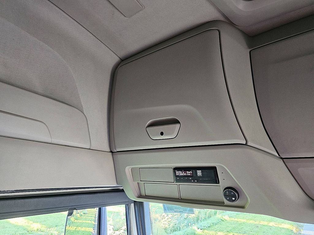 IVECO S-WAY AS440S49