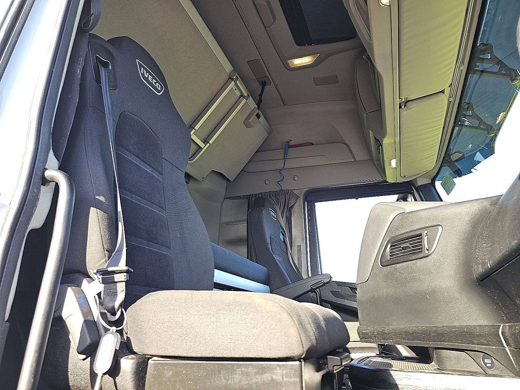 IVECO S-WAY AS440S49