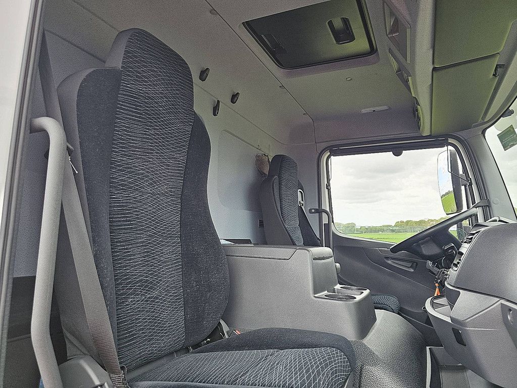 MERCEDES-BENZ ATEGO 1227 lift airco