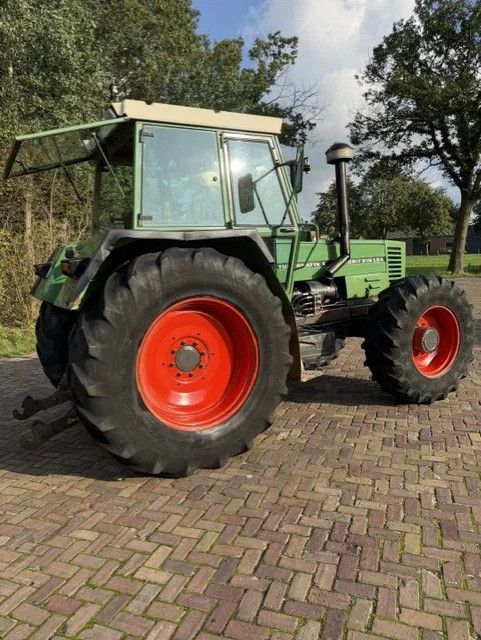 Fendt Favorit 612 LSA 612