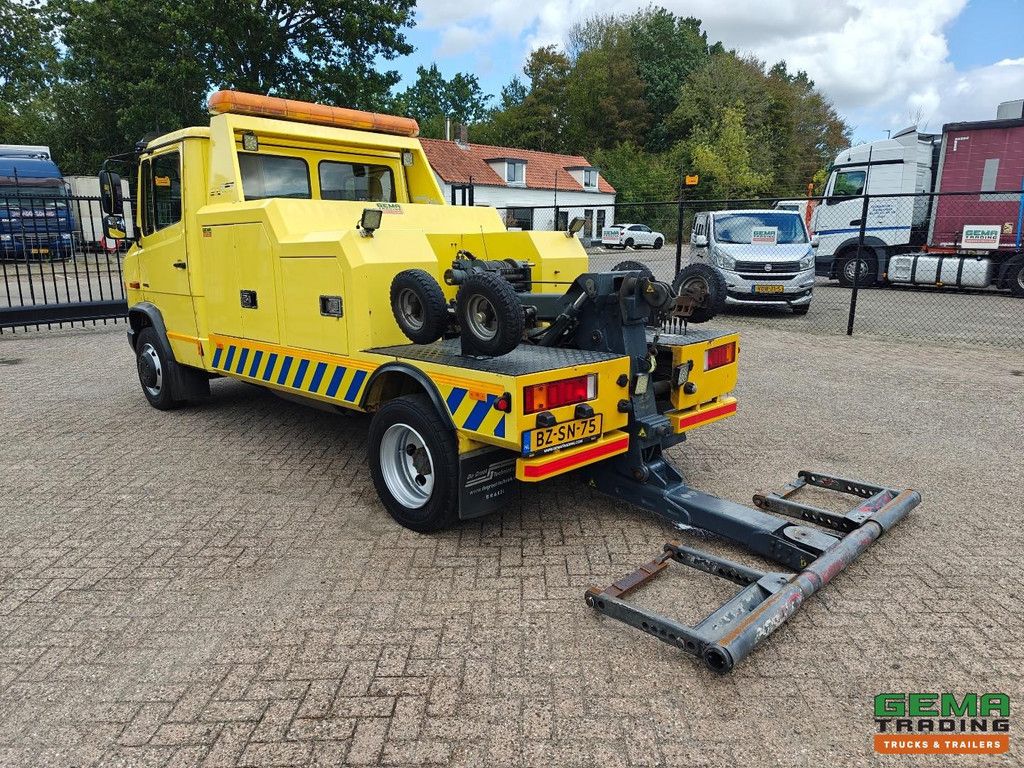 Mercedes-Benz 818D 4x2 Tageskabine Euro5 – DeGroot DGT4000 + Speed Dollies + Fernbedienung – 6 Zylinder