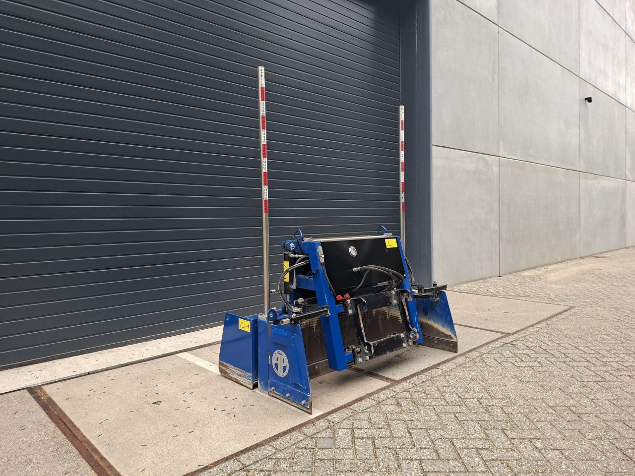 AP LEV 1800 BullBlaster leveller