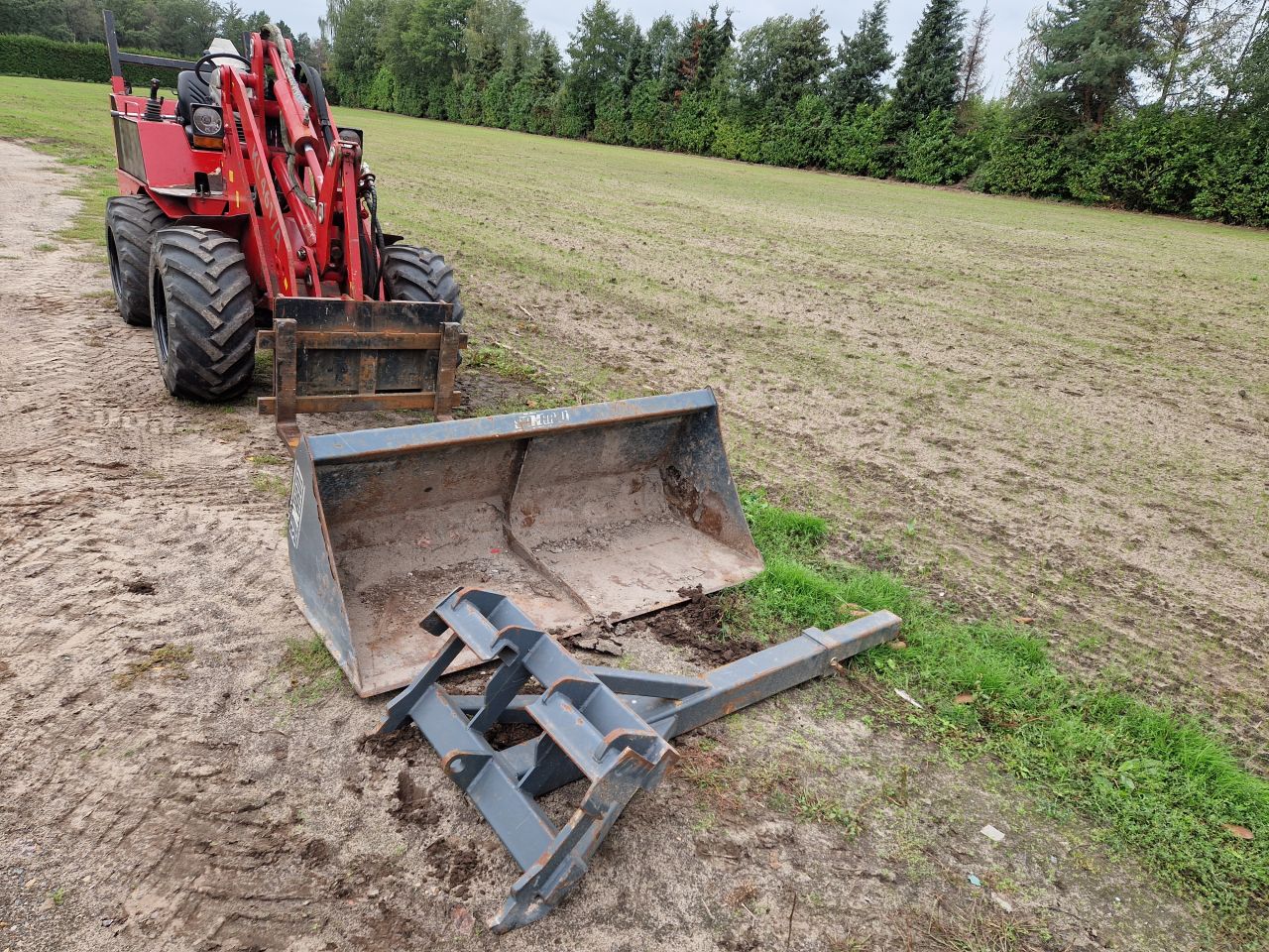 Shovel Thaler kl 461 weidemann schaffer 4x4