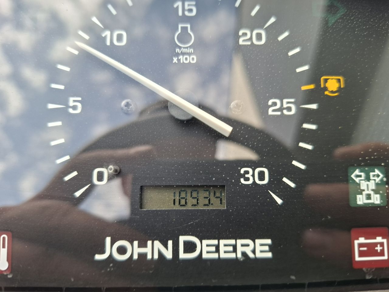 John Deere 3036E