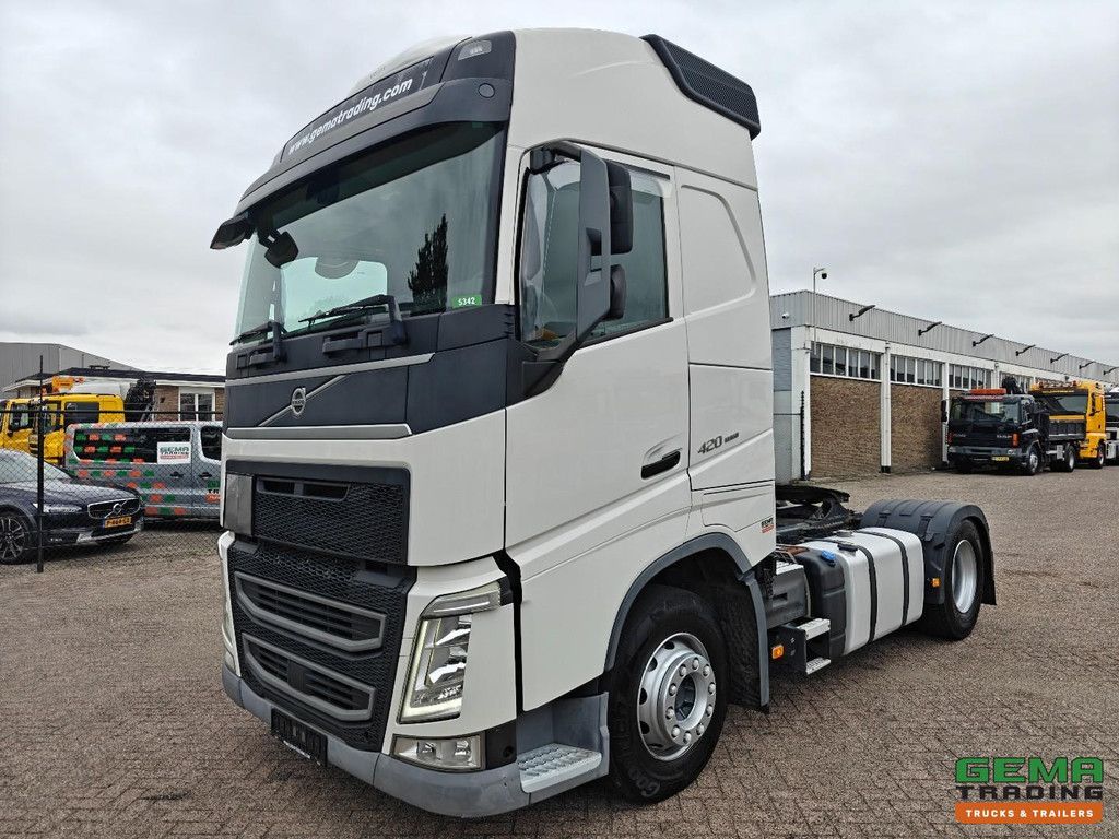 Volvo FH420 4x2 GlobeTrotter XL Euro 6C - ADR FL AT OX - StandKlima - 399,000km Original - SmartTacho V2