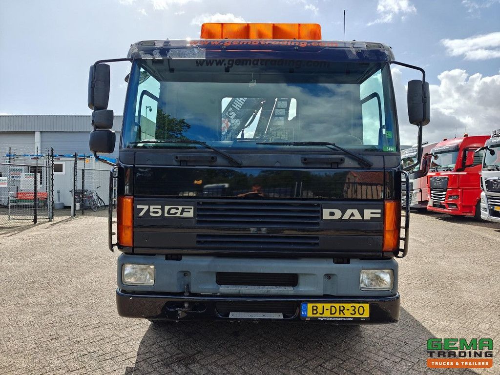 DAF CF75.250 4x2 Day Cab Euro3 - 2-Sided Tipper + Hiab102 - 178,320 km - Manual Transmission - Full Blade