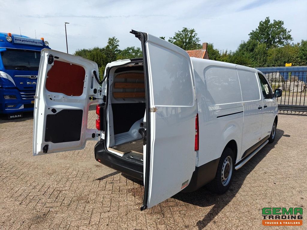Citroën JUMPY Euro6AR - L2H1 - Navigation - Automatic - 3 Seats - Apple CarPlay/Android Auto