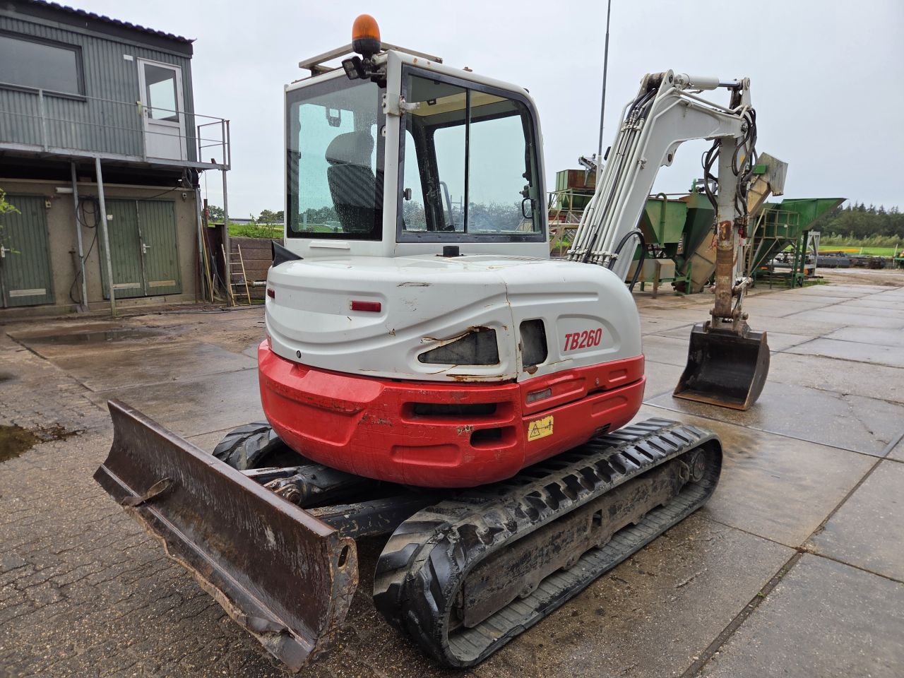 Takeuchi TB260
