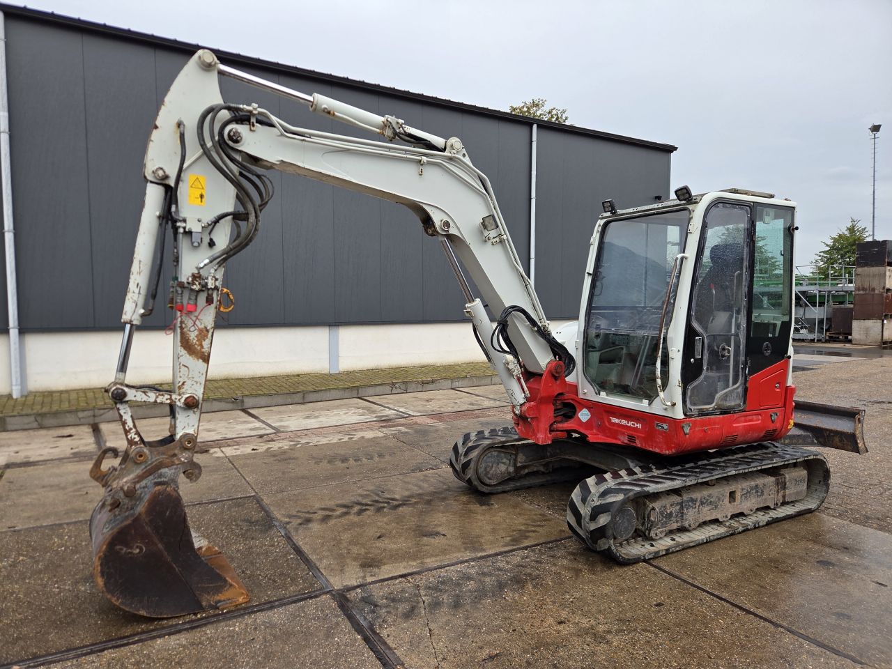 Takeuchi TB260