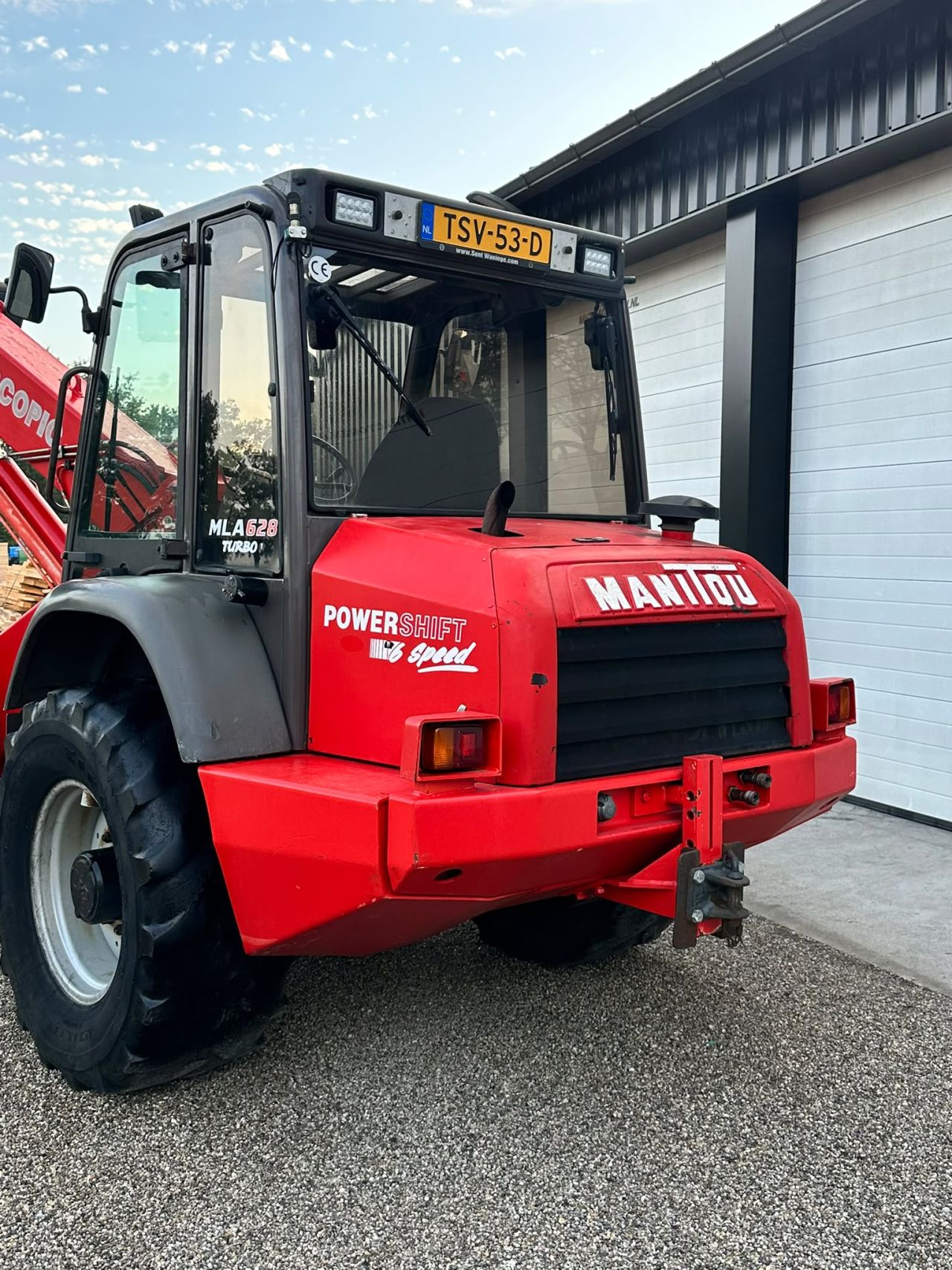 TE KOOP: zeer nette MANITOU MLA 628