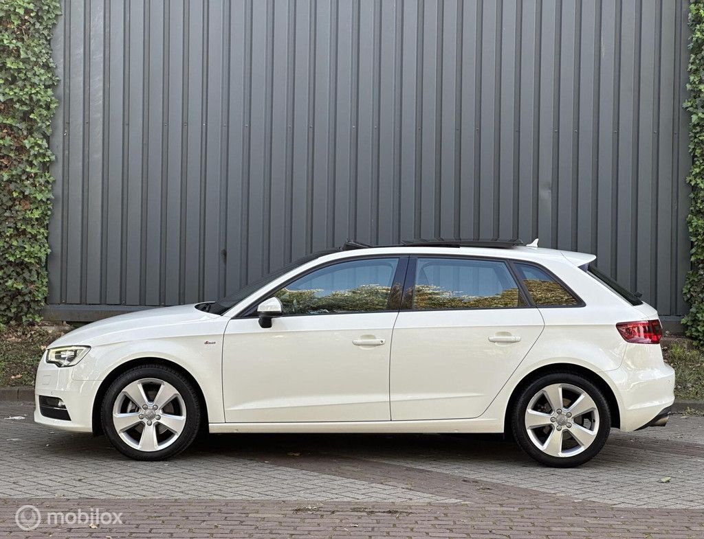 Audi A3 Sportback 1.4 TFSI S-Line|Pano|Keyless|Vol Leer|Led
