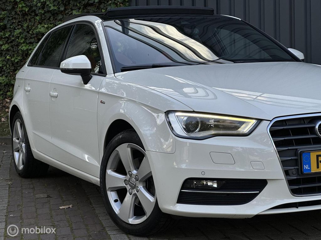 Audi A3 Sportback 1.4 TFSI S-Line|Pano|Keyless|Vol Leer|Led