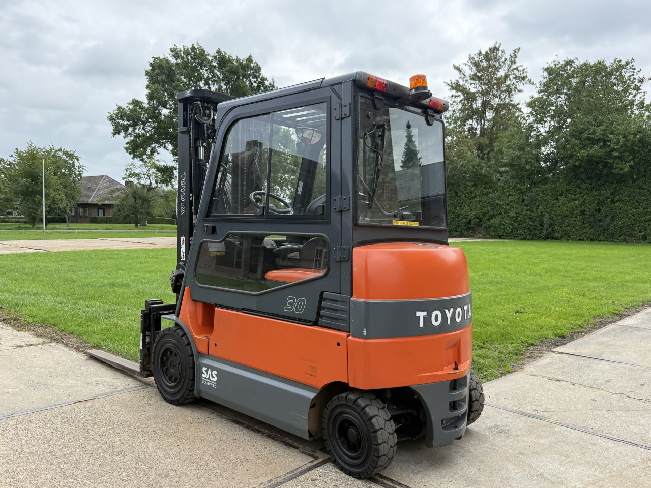 Toyota 7FBMF30 triplo 500cm freelift Sideshift vorkversteller