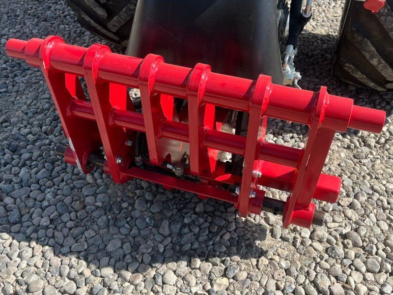 Thaler 2838T DPF teleskoparm, kabine og brede hjul