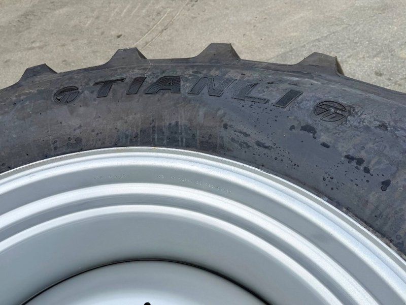 Tianli 710/75-R42 AG-Radial
