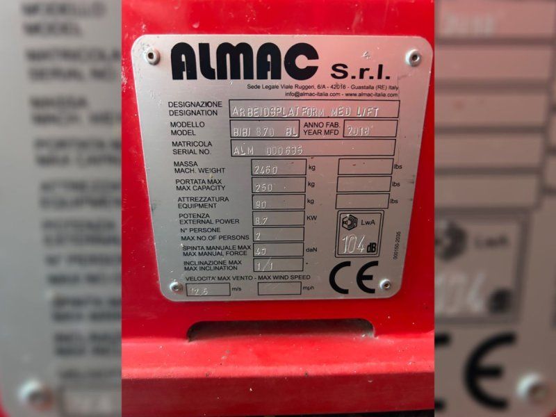 Almac Bibi 870 På vej ind.