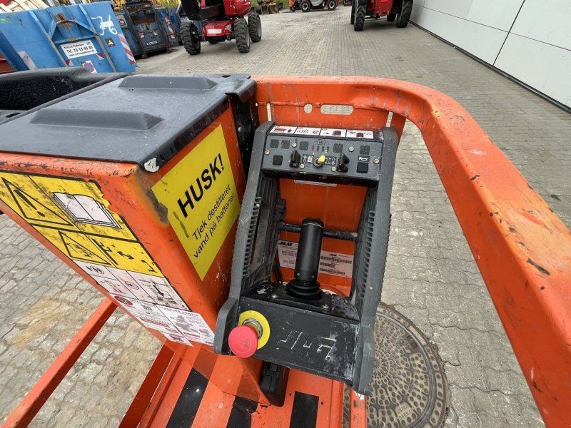 JLG 1230ES