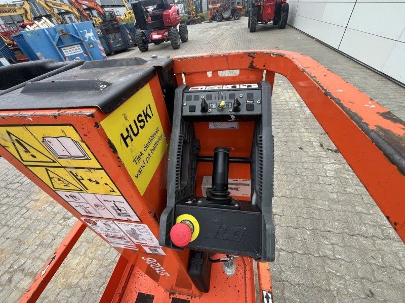 JLG 1230ES