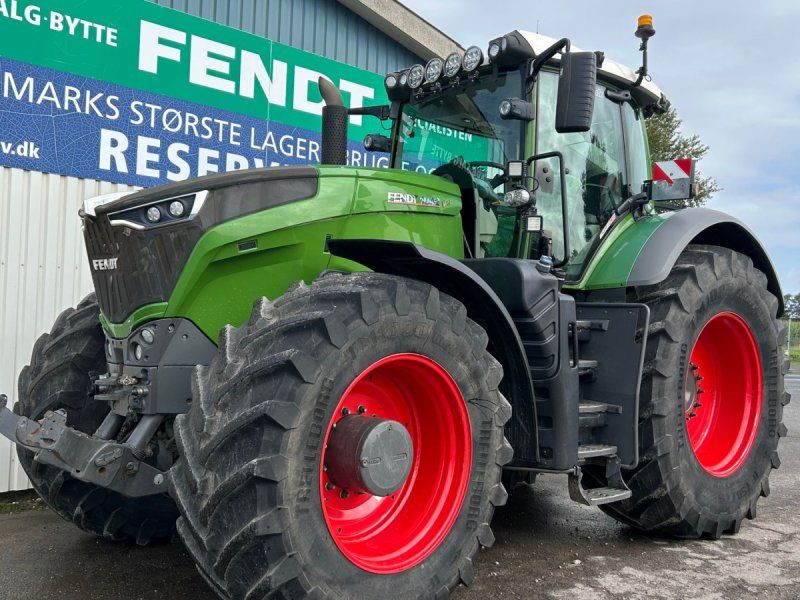 Fendt 1042 Vario S4 Profi Plus