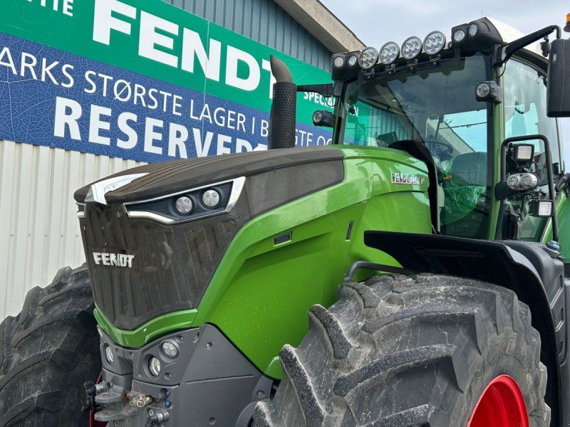 Fendt 1042 Vario S4 Profi Plus