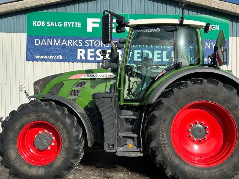 Fendt 722 Vario S4 Profi Plus Med Front PTO