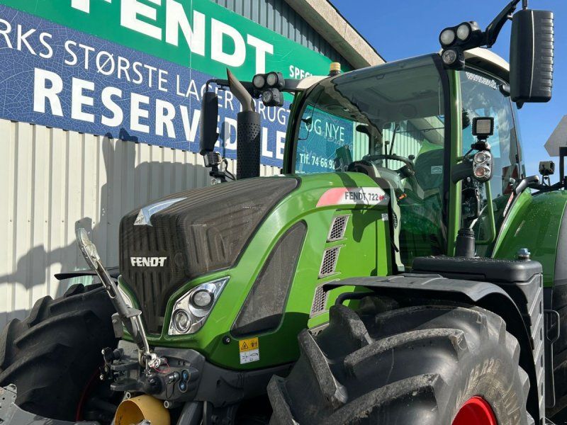 Fendt 722 Vario S4 Profi Plus Med Front PTO