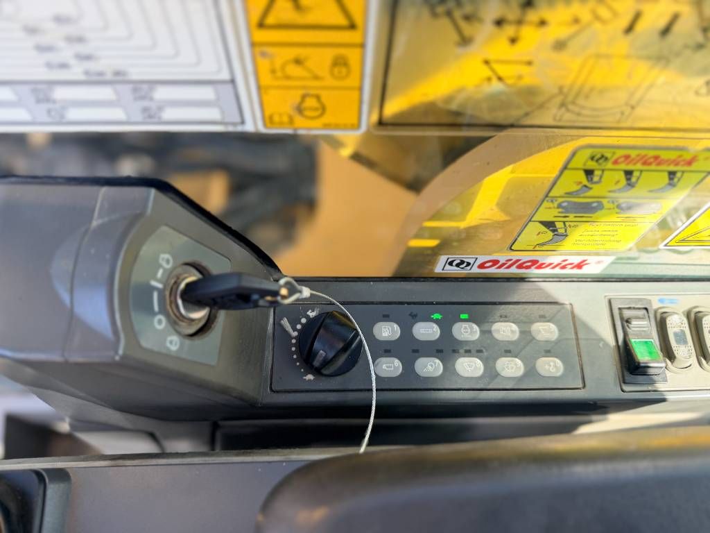 CAT 329E LN