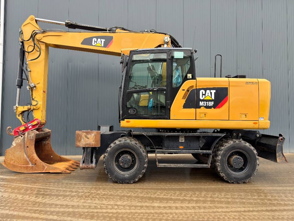 CAT M318F