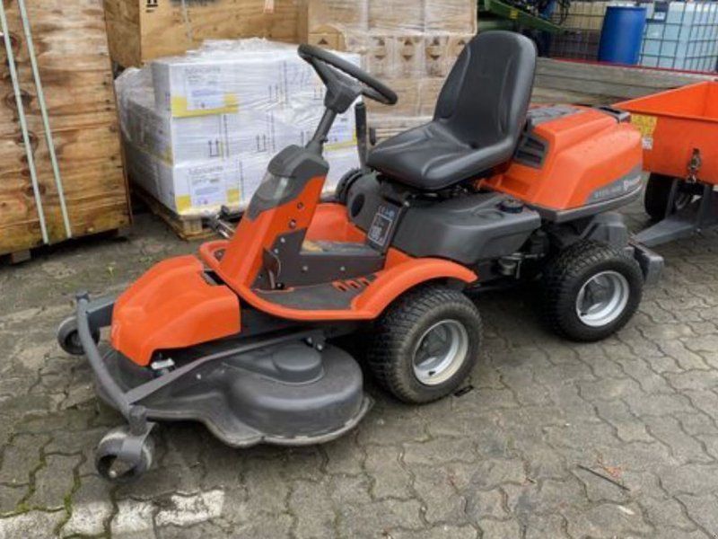 Husqvarna R15Ts AWD