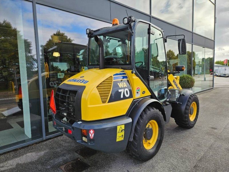 Komatsu wa70-7