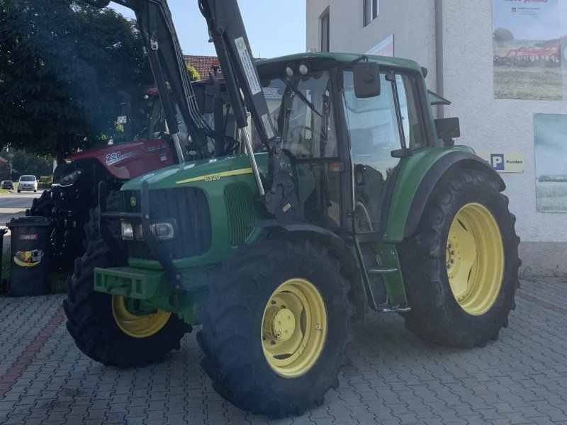 John Deere 6320