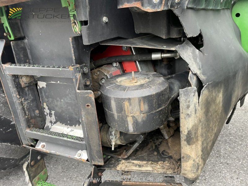John Deere 6230R