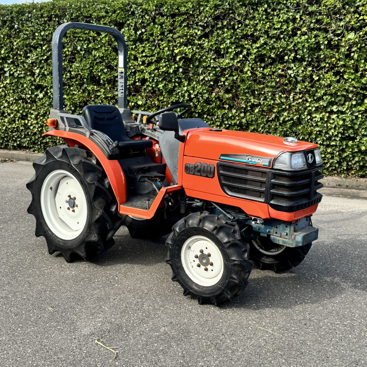 KUBOTA GB200
