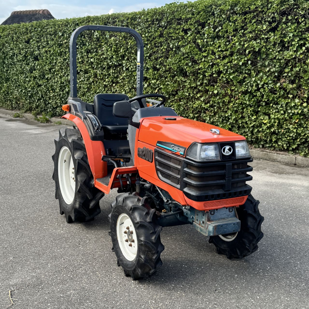 KUBOTA GB200