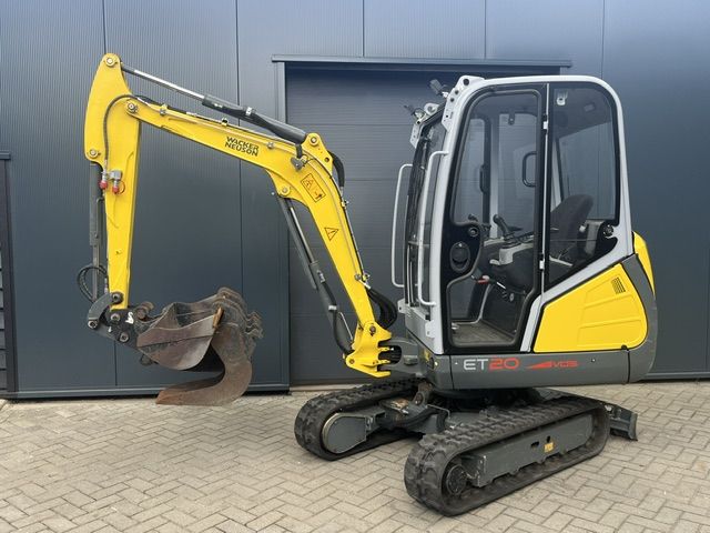 Minigraver Wacker Neuson ET20 VDS urenstand 560 uur.