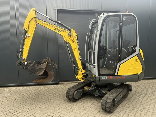 Minigraver Wacker Neuson ET18 VDS urenstand 484 uur.