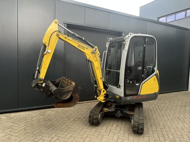 Minigraver Wacker Neuson ET18 VDS urenstand 484 uur.