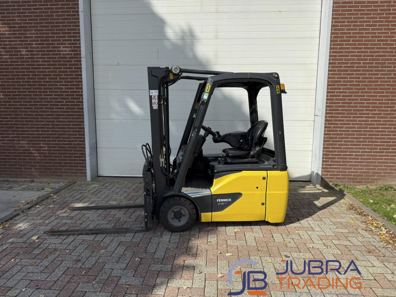 Linde E16C-02 Elektro-Gabelstapler | 2015 | 3341Std. | 1.6T | 3M